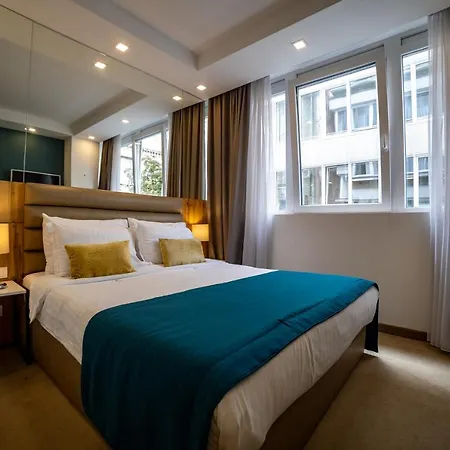 Mark Hotel